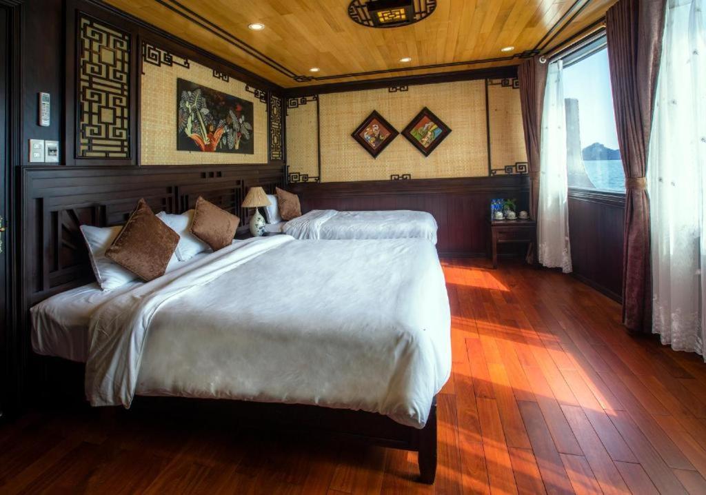 Hotel Cozy Boutique Cruise Dong Khe Sau Exteriér fotografie
